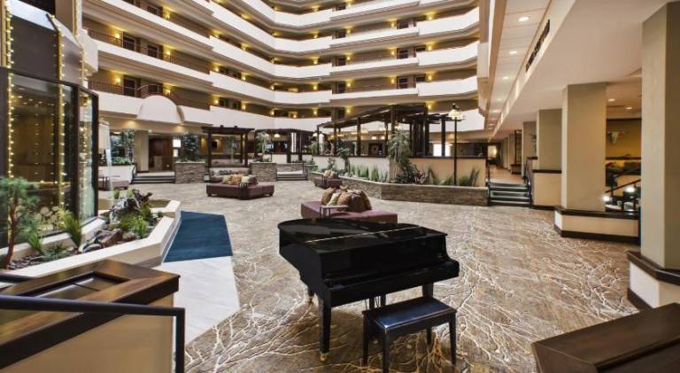 DoubleTree by Hilton Rapid City Downtown Convention Center — photo 2