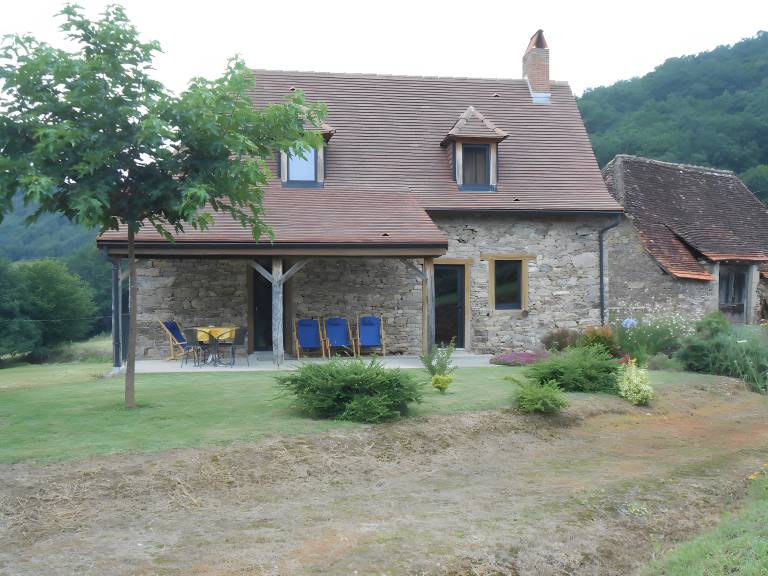 House with barbecue, terrace & garden | Garden view — photo 3