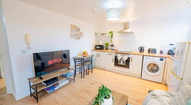 1BR Modern Apartment With Free Parking & Fast WiFi in Cardiff