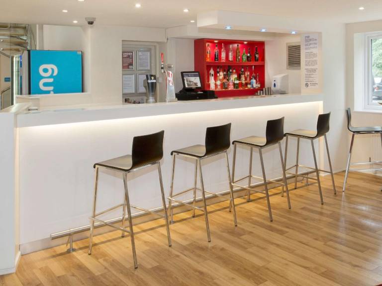 Travelodge Manchester Sportcity — photo 3