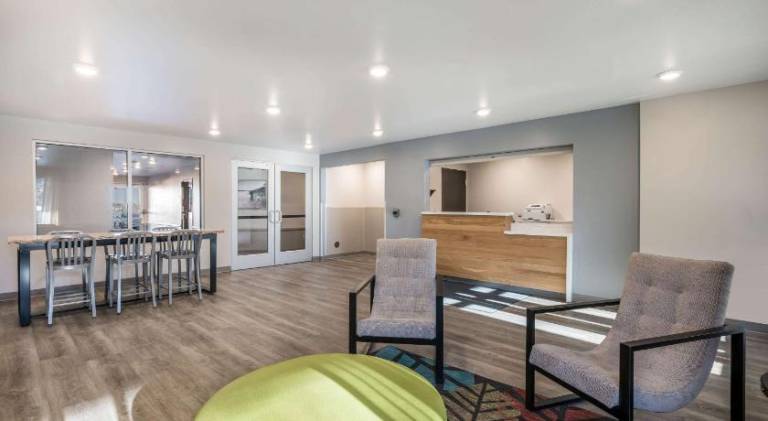 WoodSpring Suites Gurnee - Chicago — photo 4