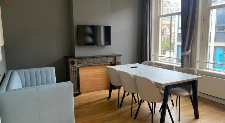 Appartement met hotelvoorzieningen Oud-West
