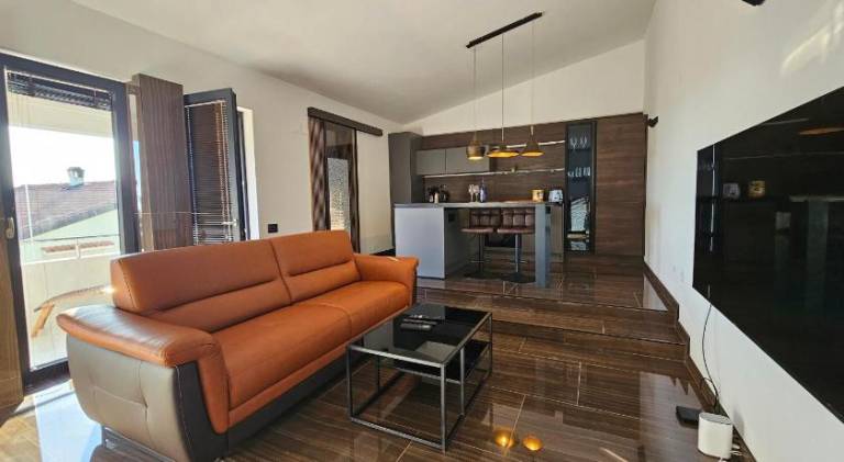 Apartment with 1 room for 4 persons — photo 2