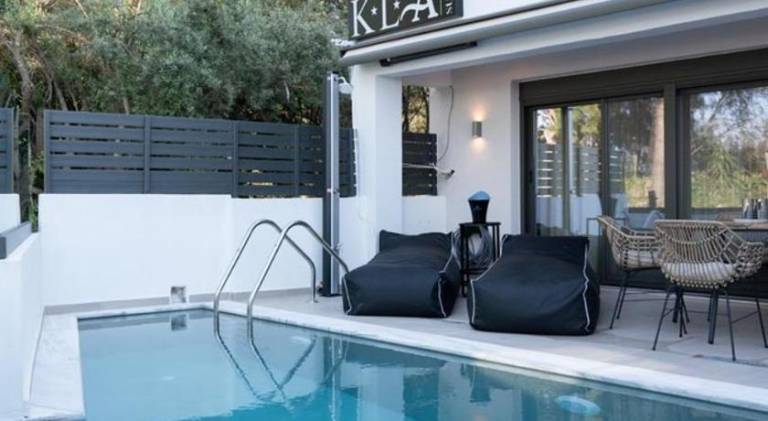 Apartment with pool, terrace & garden | Pets are welcome — photo 3