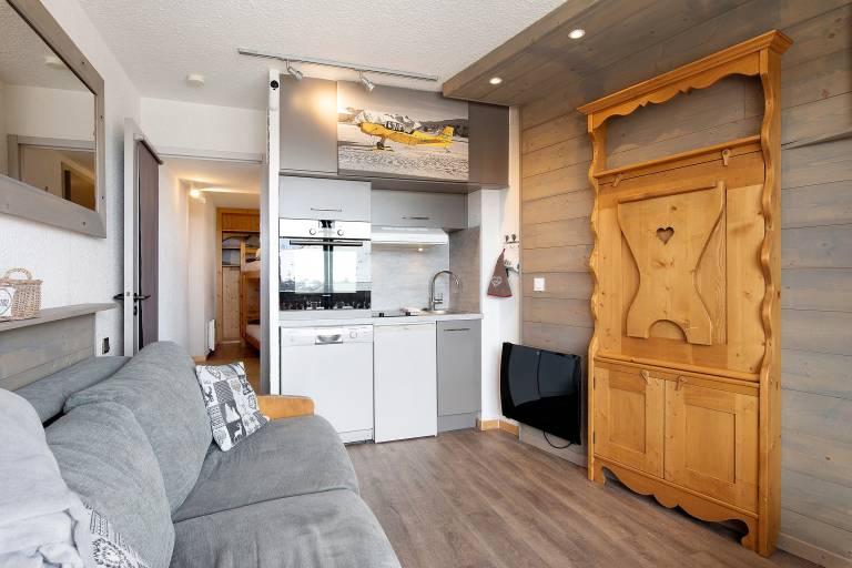 Cozy Ski-in/Ski-out Studio 26m² - Alpe d'Huez — photo 3