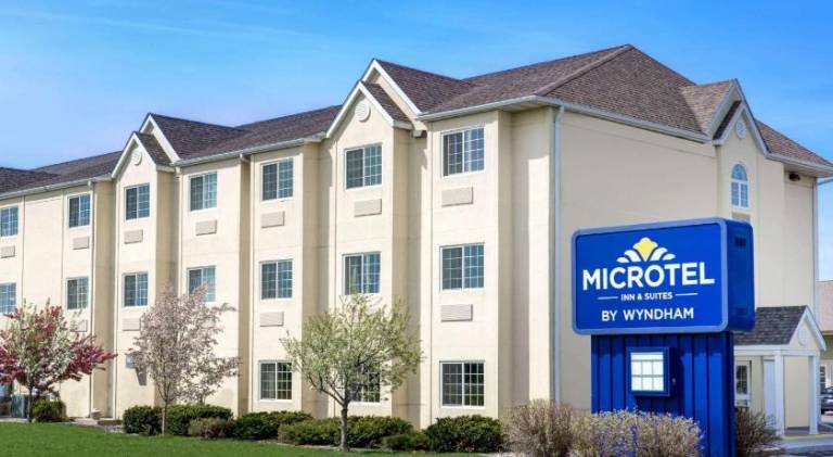 Microtel Inn & Suites by Wyndham Mankato — photo 4