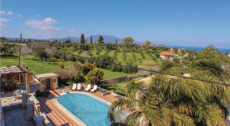 Fully equipped vacation home with terrace, garden & private pool | Pet-friendly — photo 4