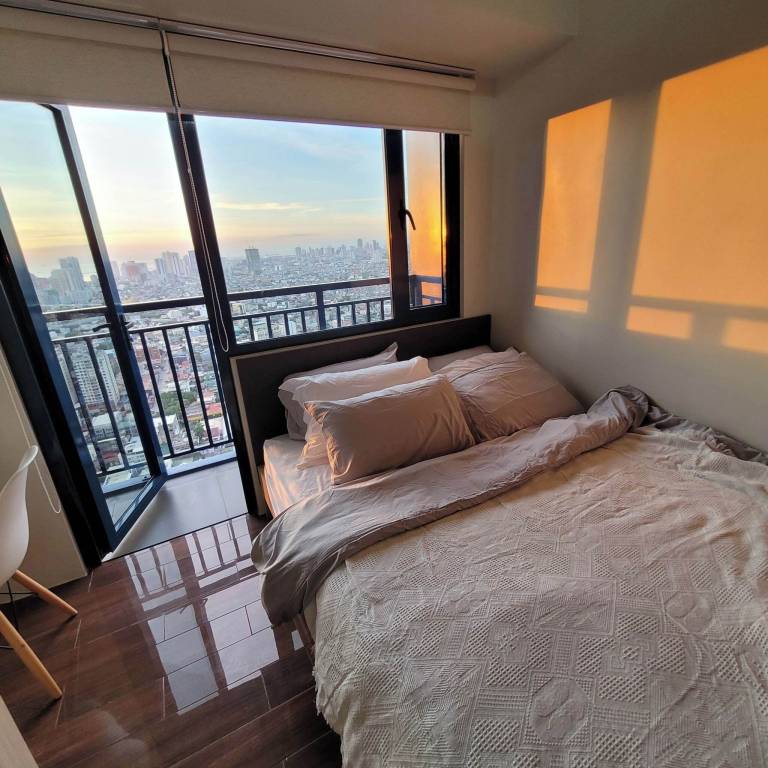 Condo Makati