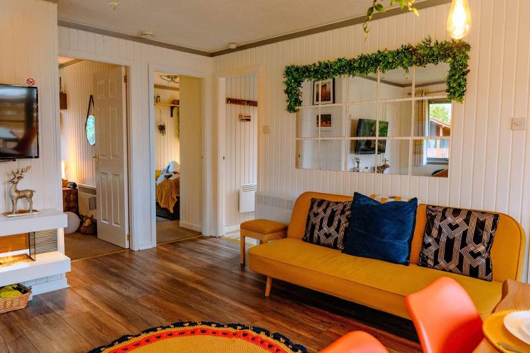 Luxurious mountain retreat lodge Hunters Quay — photo 2