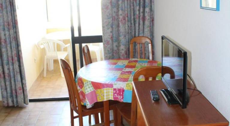 Apartment | Close to the beach | Pets allowed — photo 4