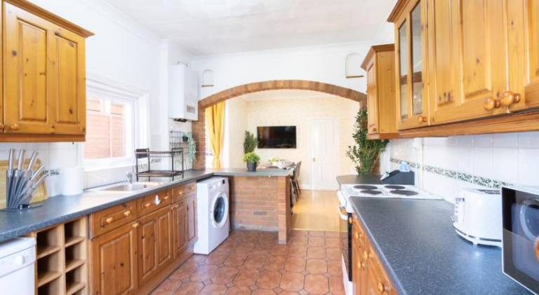 House with 4 rooms for 11 persons — photo 3