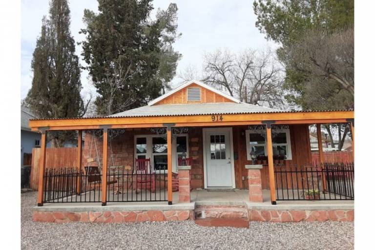 House Cottonwood