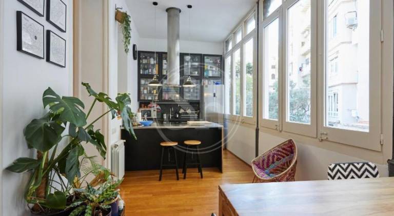 Holiday apartment | Near Casa Milà — photo 4