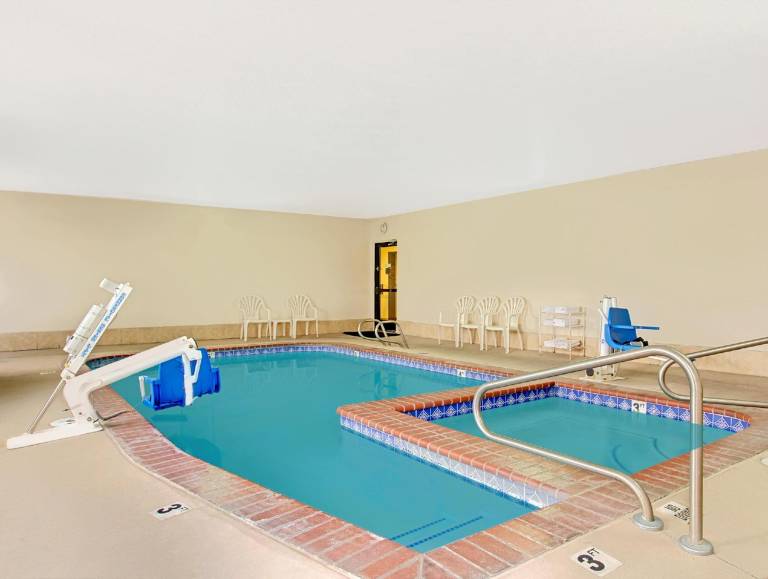 Days Inn by Wyndham Lehi — photo 3