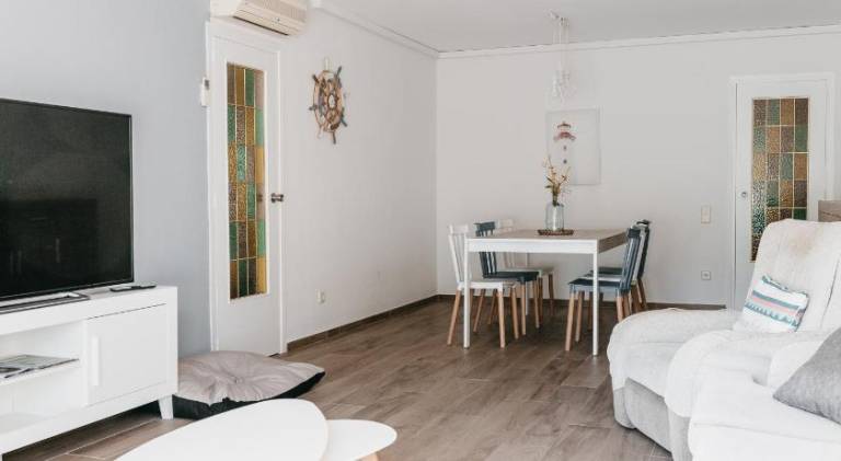 Fully equipped nice holiday apartment with terrace | Beach nearby | Suitable for remote work | Pet-friendly — photo 2