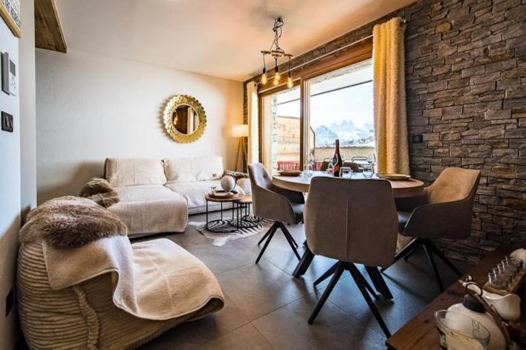 Holiday apartment with 3 rooms for 6 persons — photo 2