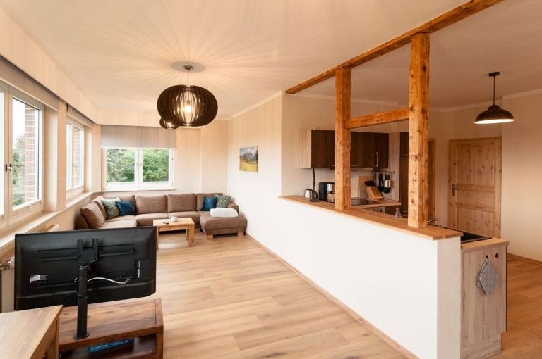 Stilvolles Ferienhaus mit Sauna und großem Garten für Gruppen bis 9 Personen — photo 5