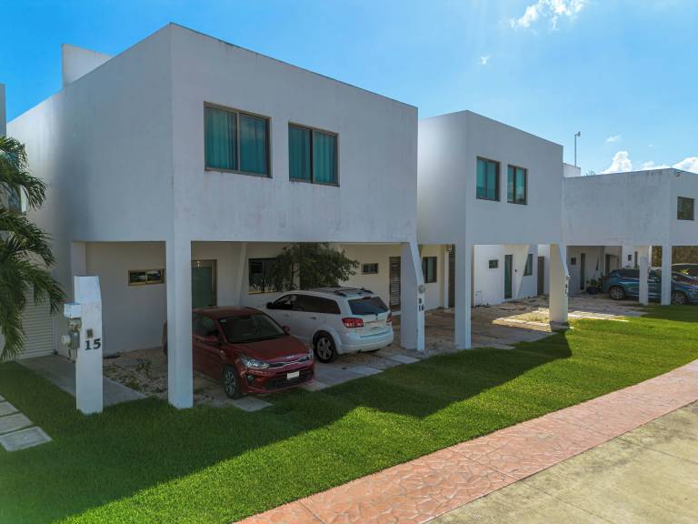 House  Playa del Carmen