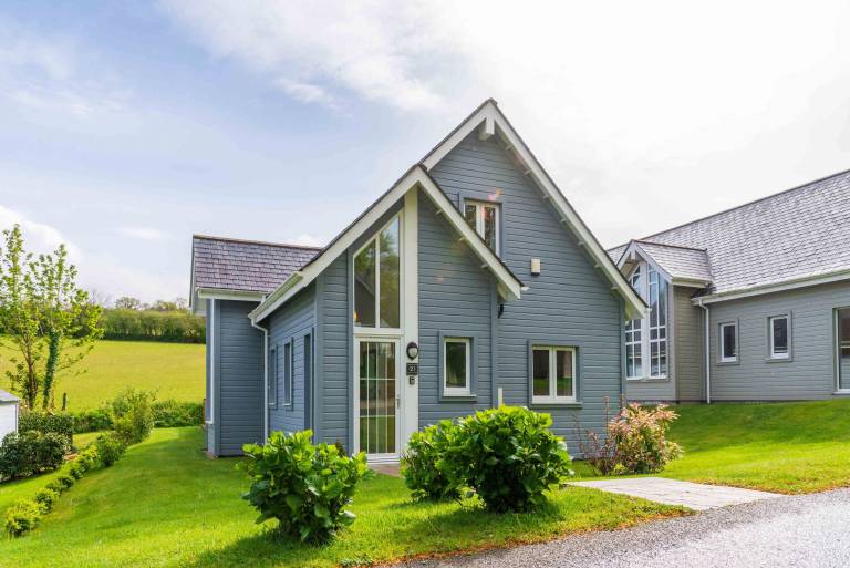 Children-friendly pleasant cottage with garden | Pets are welcome in St. Austell