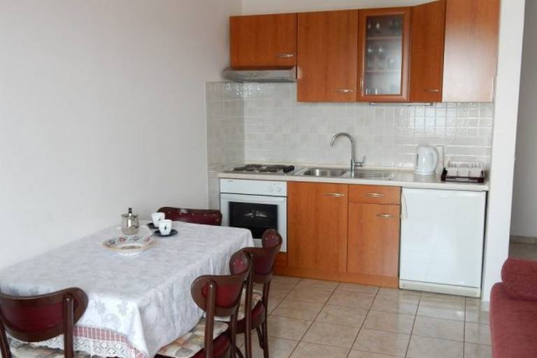 Two bedroom apartment with balcony and sea view Lovište, Pelješac (A-18656-b) — photo 2