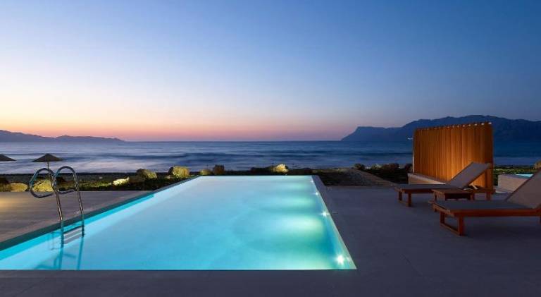 Family-friendly lovely villa with patio, garden & private pool | Next to the beach | Pets allowed — photo 2