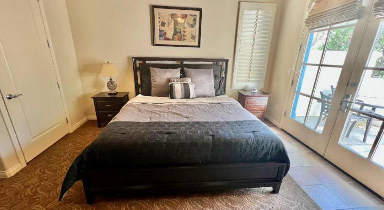 Fully equipped vacation home with pool, hot tub & barbeque | Perfect for remote work | Pet-friendly — photo 2