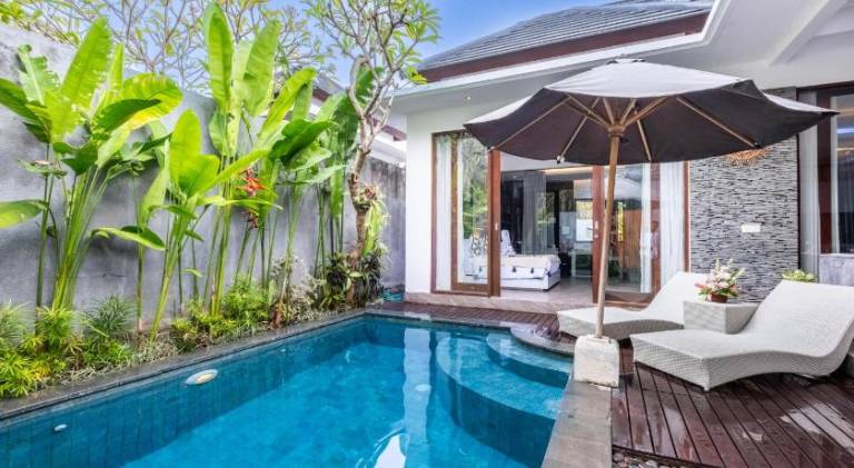 Villa with pool | Pets allowed — photo 3