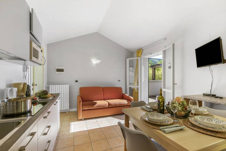 Children-friendly nice studio with patio | Mountain view | Close to the beach | Pet-friendly — photo 2