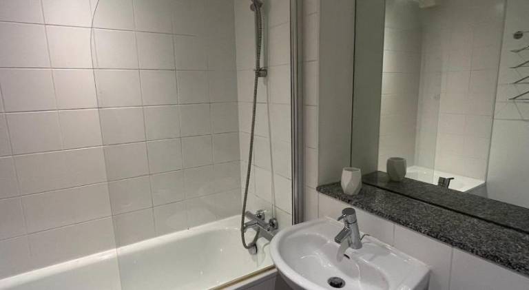 Lovely rental apartment | Near Manchester Cathedral | Dogs allowed — photo 5