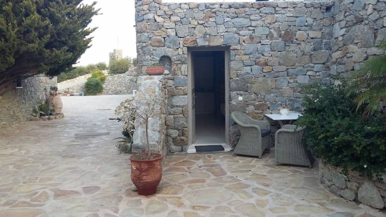 Κατάλυμα  Ornos