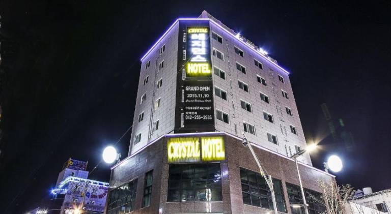 Crystal Residence Hotel