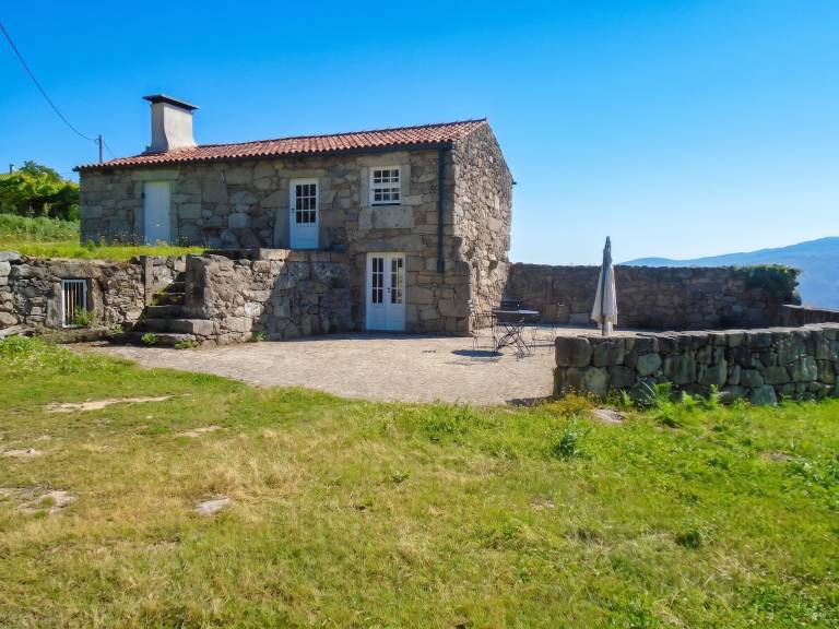 Charmantes Haus in Andeviso mit Bergblick