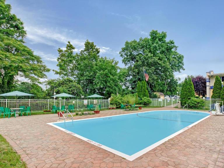 Days Inn by Wyndham Nanuet / Spring Valley in Nanuet, NY