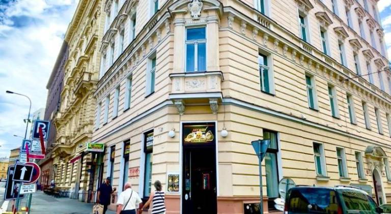 Holiday apartment | Near Wenceslas Square | Suitable for remote work | Pets are welcome — photo 4