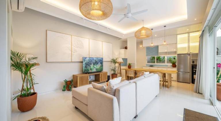 New Modern Luxury Villa in Canggu with Lounge, Rooftop, Ricefield Views — photo 3
