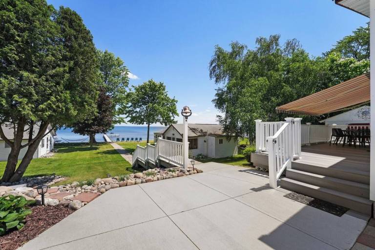 Villa Houghton Lake