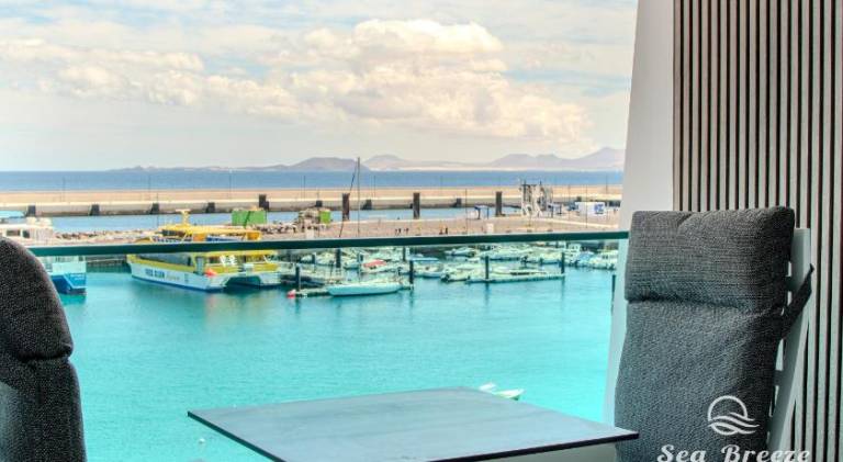 Apartment with patio | Beach nearby | Suitable for remote work | Pets are welcome — photo 4