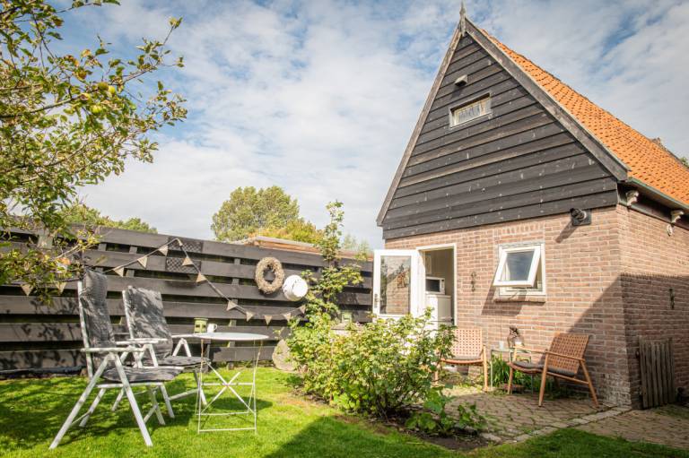 Ferienhaus mit Grill, Garten und Terrasse
