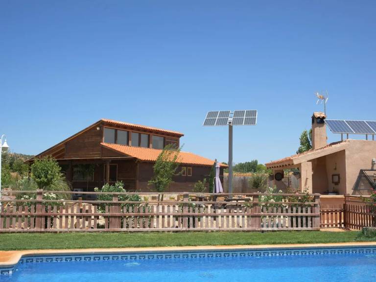 Casa Villanueva de la Fuente