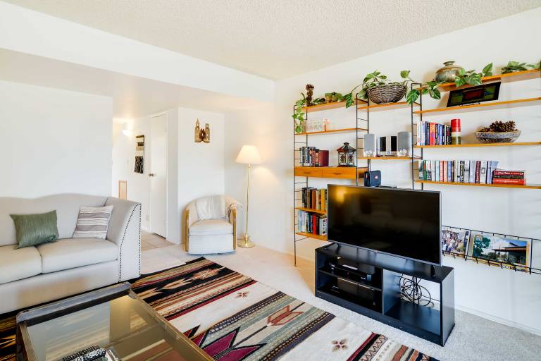Pool Access! Pet-Friendly Snowbird Retreat in Mesa — photo 4