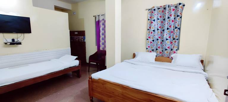 SPOT ON Senapati Inn Khandagiri — photo 3