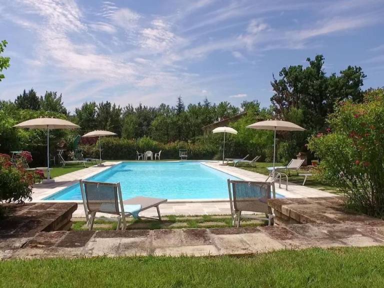 Fully equipped house with yard, private pool & barbeque | Nature view | Pet-friendly — photo 3