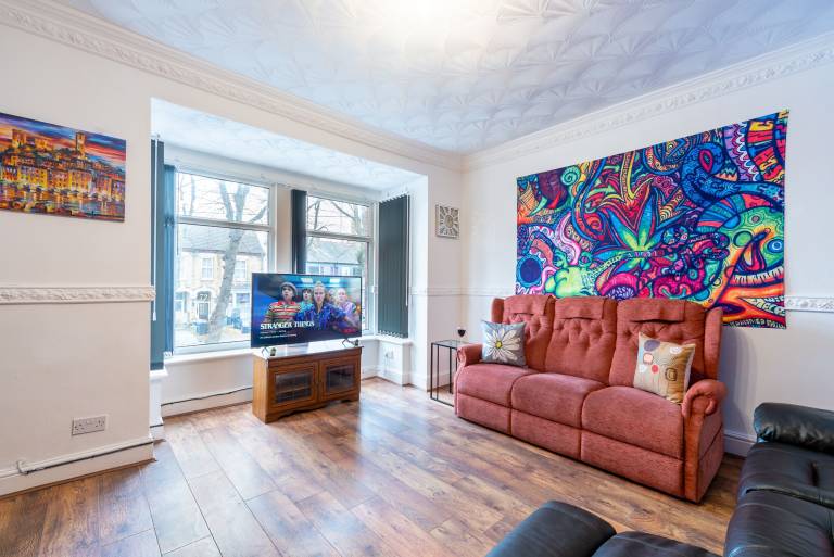 Apartment Hull