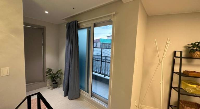 Apartment with 2 rooms for 5 persons — photo 3