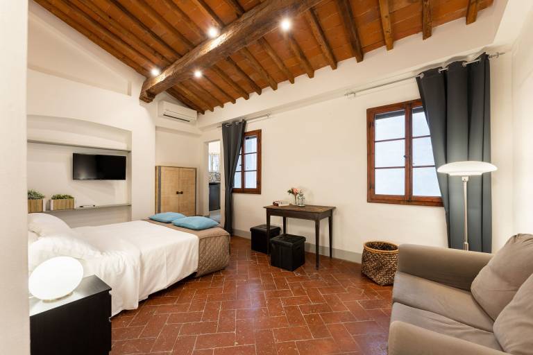 Holiday apartment | Next to Florence Cathedral | City view — photo 2