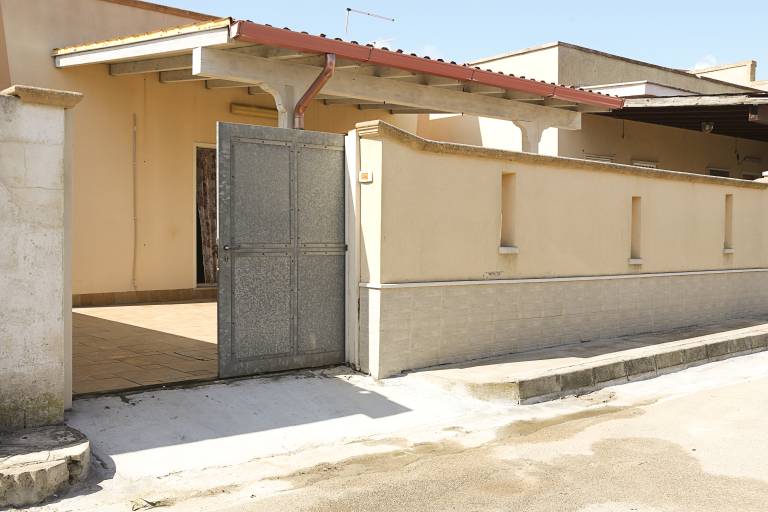 Rental apartment with yard | Sea view | Close to the beach | Dogs allowed in Lecce