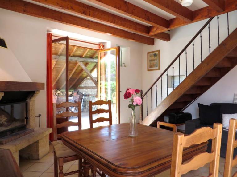 Children-friendly lovely gite with yard & patio | Pets are welcome — photo 2