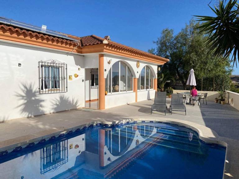 Villa Serón