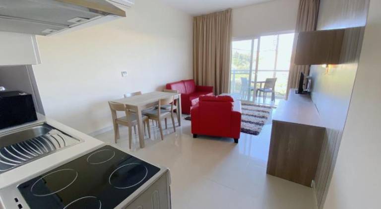 Apartment with 4 rooms for 5 persons — photo 2