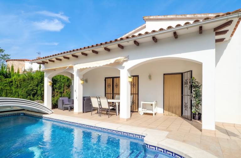 Ferienhaus in Castelló d'Empúries, Costa Brava f&uuml;r max. 8 Personen, 